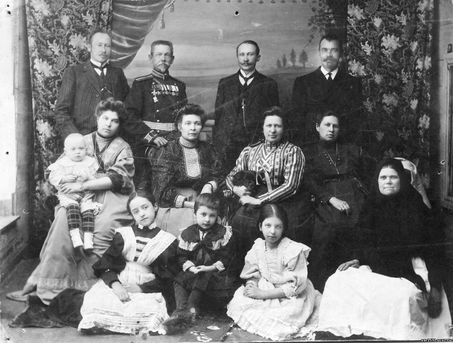 Семья купца Красильникова в Череповце 19 век